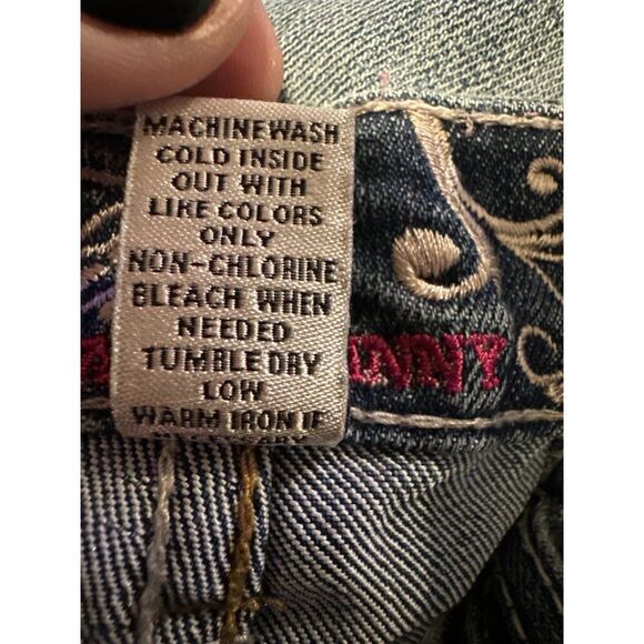 Refuge Flirty Everyday Skinny Distressed Jeans Size 10S - Picture 9 of 11